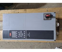 Danfoss VLT FC-102P7K5T4E55H3 131B7039 7.5kW 400V
