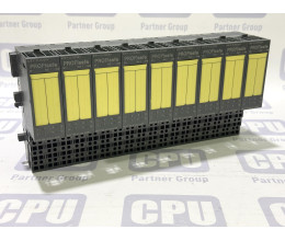 Модуль дискретного вводу Siemens SIMATIC DP ET 200S, 4/8 F-DI PROFIsafe 6ES7138-4FA04-0AB0 з термінальним модулем.