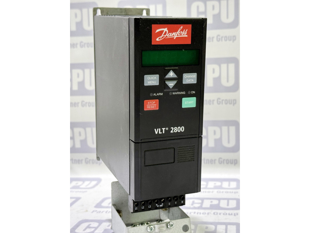 Danfoss VLT 2800 1.5 кВт P/N 195N1040 VLT2815PT4B20SBR1DBF00A00 перетворювач частоти VLT2815PT4B20SBR1DBF00A00 | Danfoss - Зображення 1