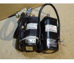 YASKAWA Servo MOTOR SGMAH-01AAF41 1 Lot #SV1362#
