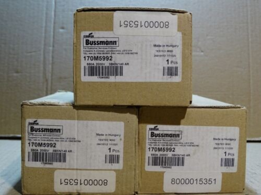 BUSSMANN 170M5992 550A ( 1 LOT ) 170M5992 | Bussmann - Зображення 1